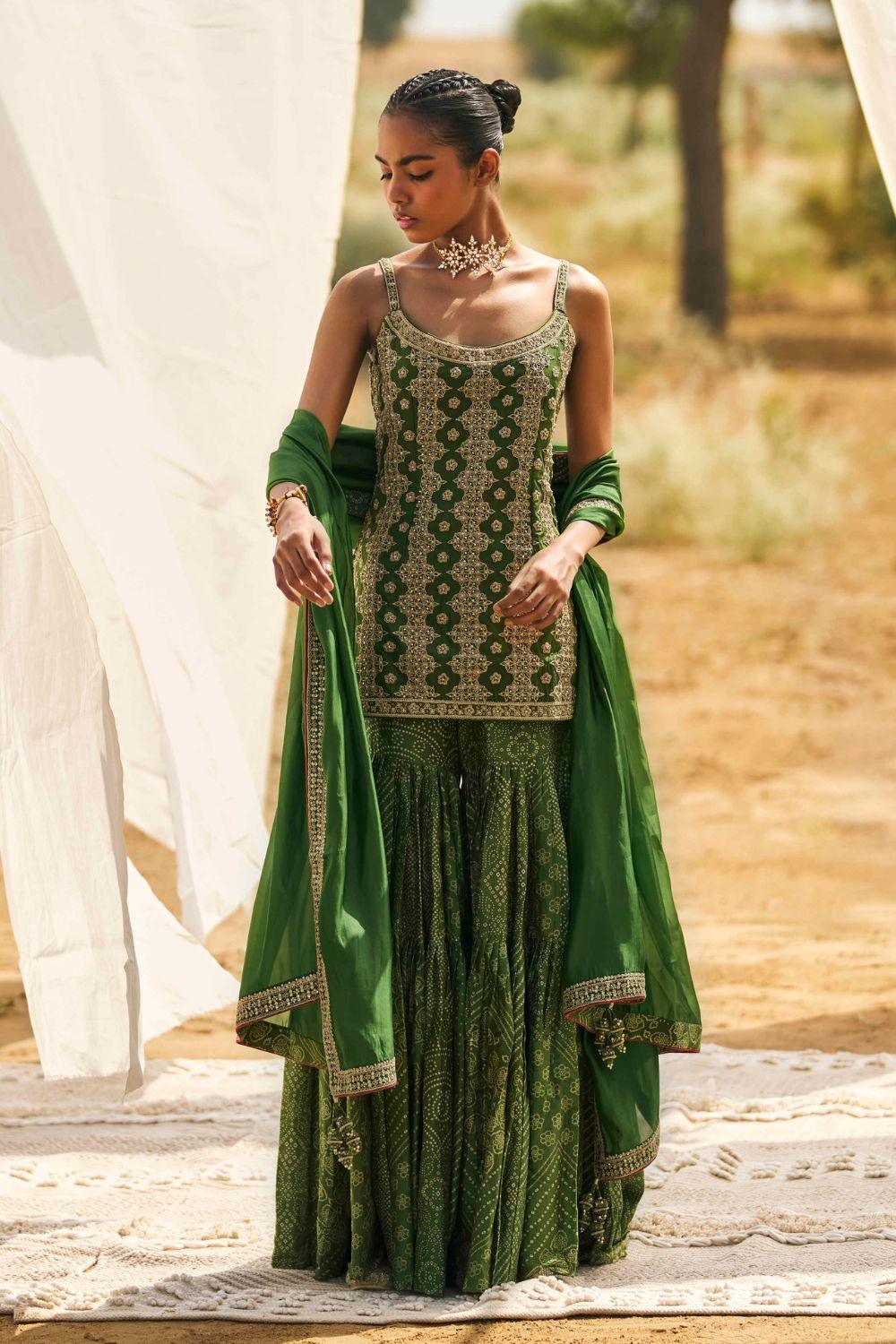 The Noor Set