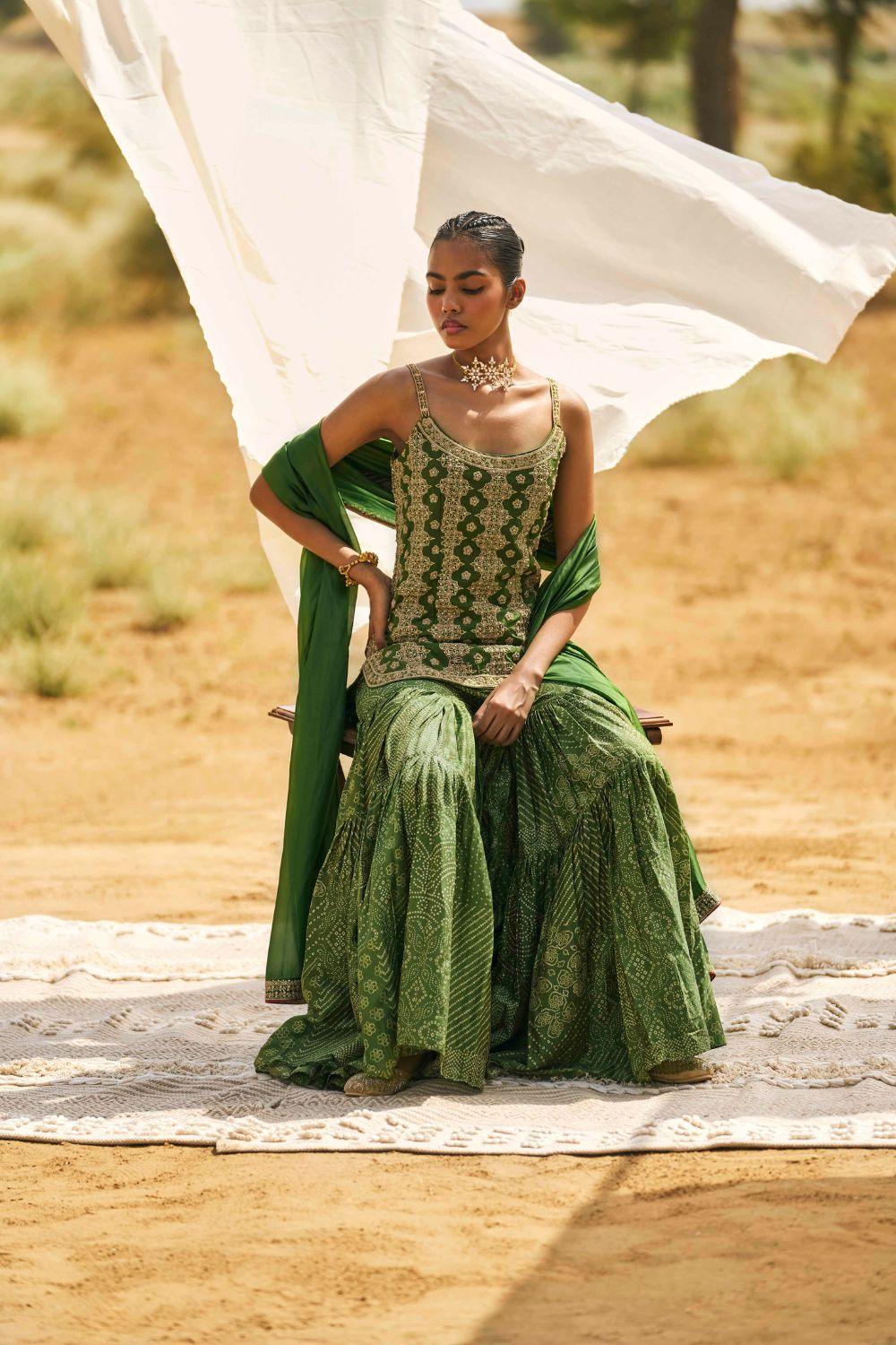 The Noor Set