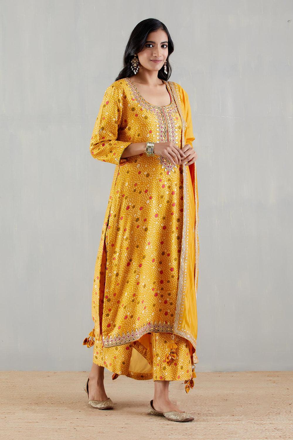 Mustard Printed Kurta With Organza Silk Dupatta And Pants