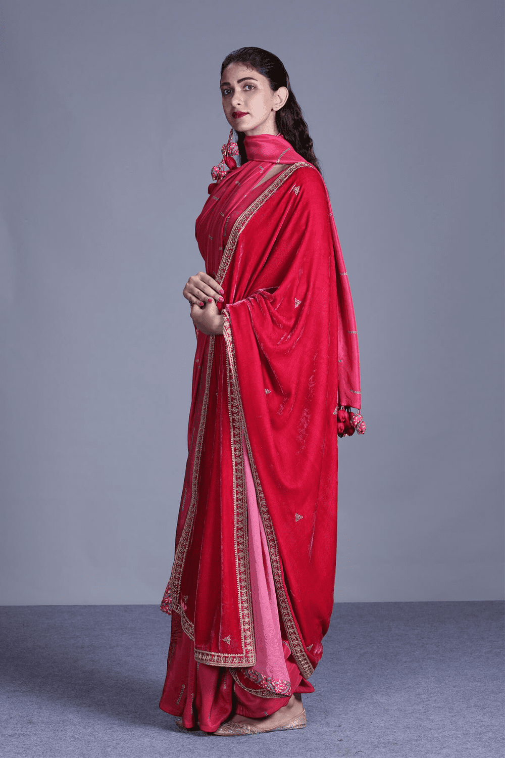 Rapture Rose Color Plain Saree With Puff Sleeve Blouse