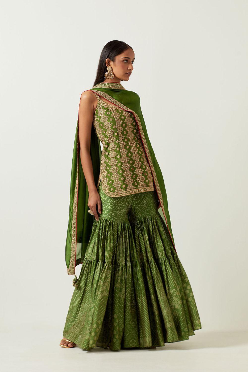 The Noor Set