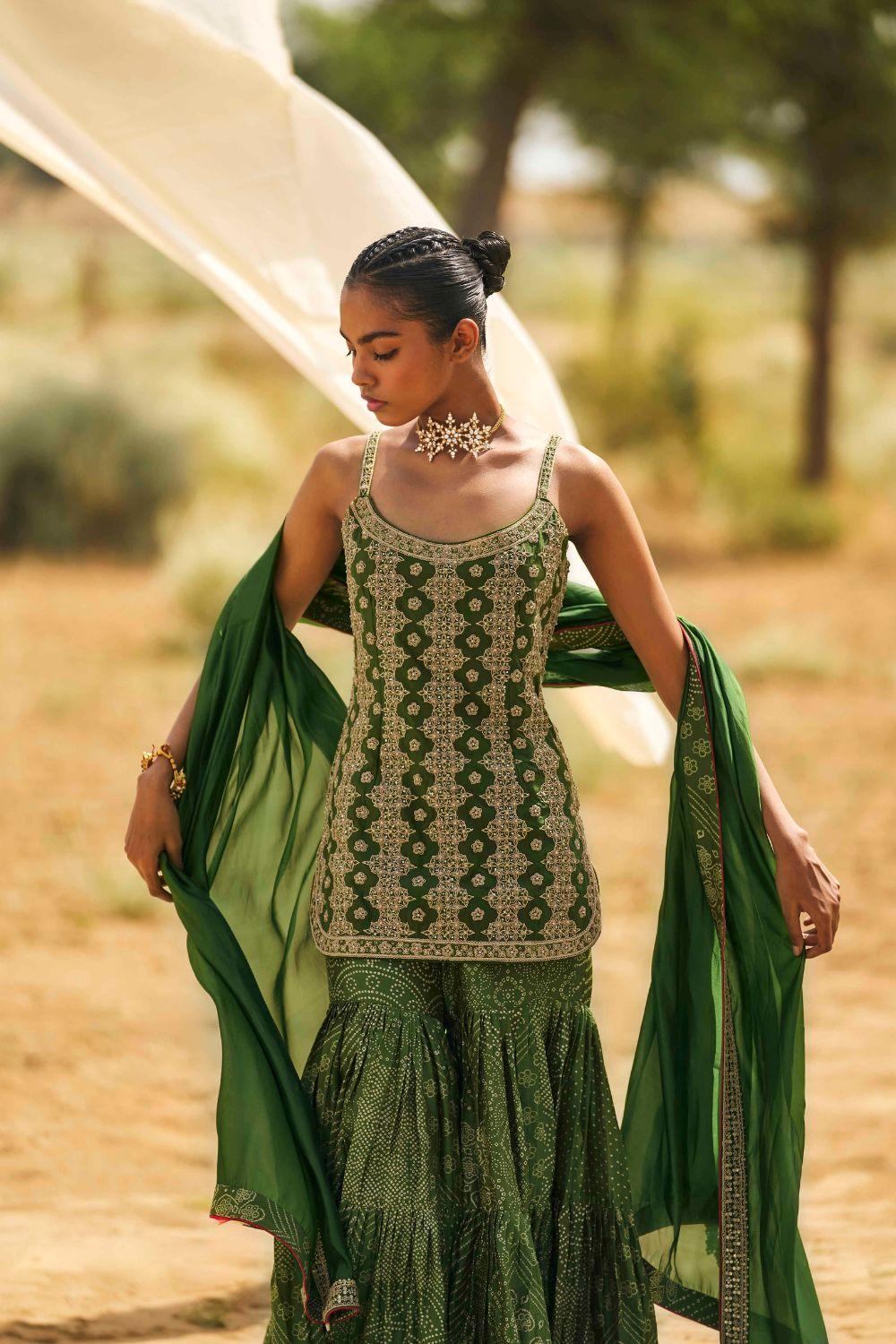 The Noor Set