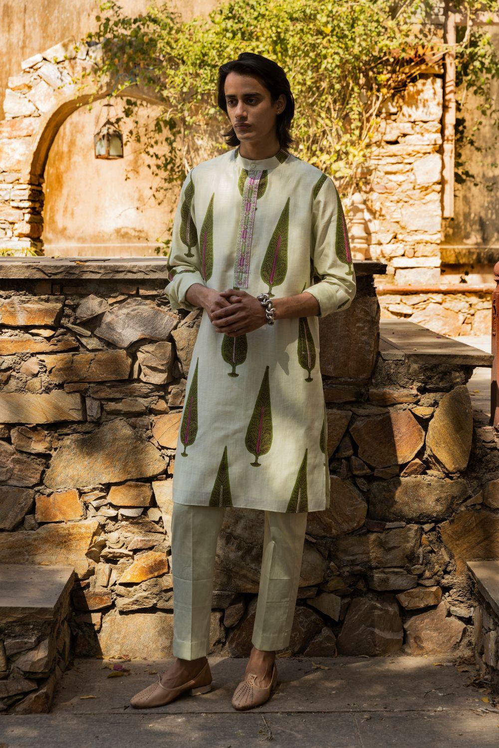 Printed Resham Embroidered Kurta With Pants