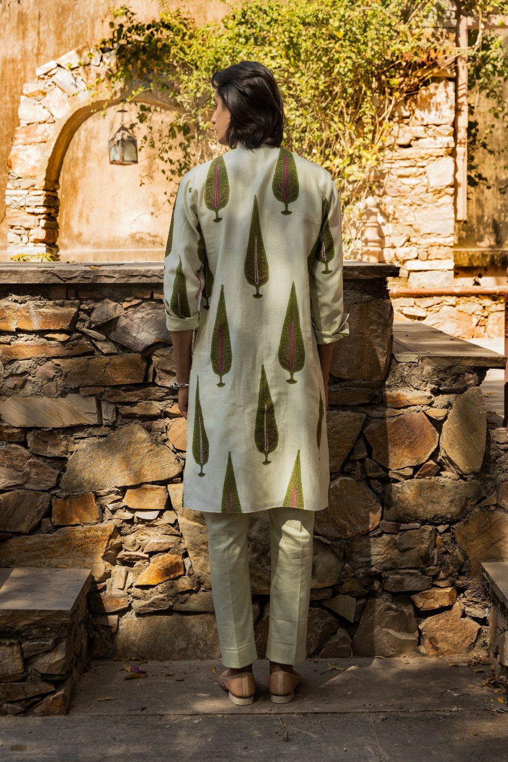 Printed Resham Embroidered Kurta With Pants