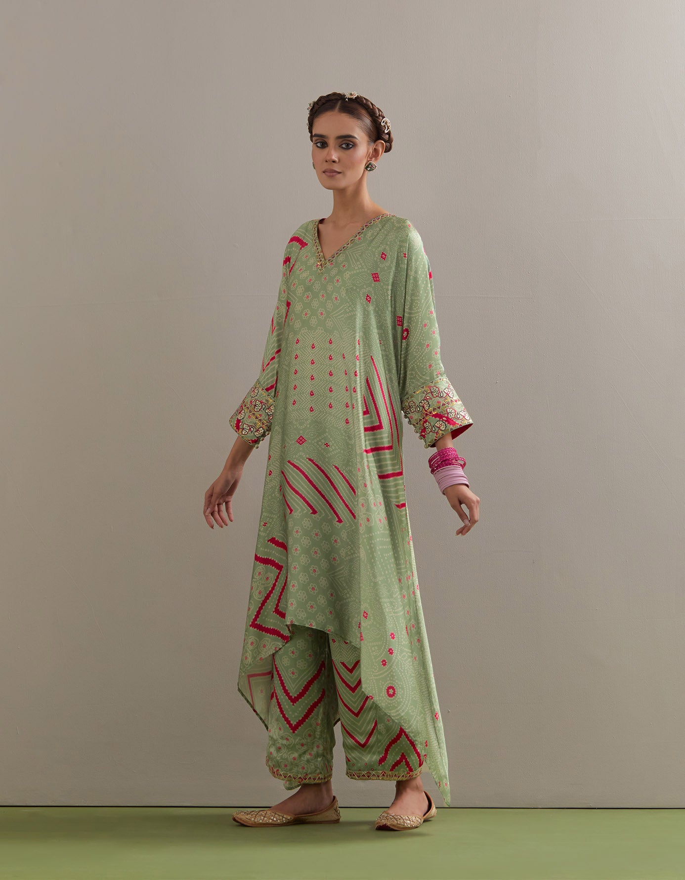 Kaftaan Kurta Set