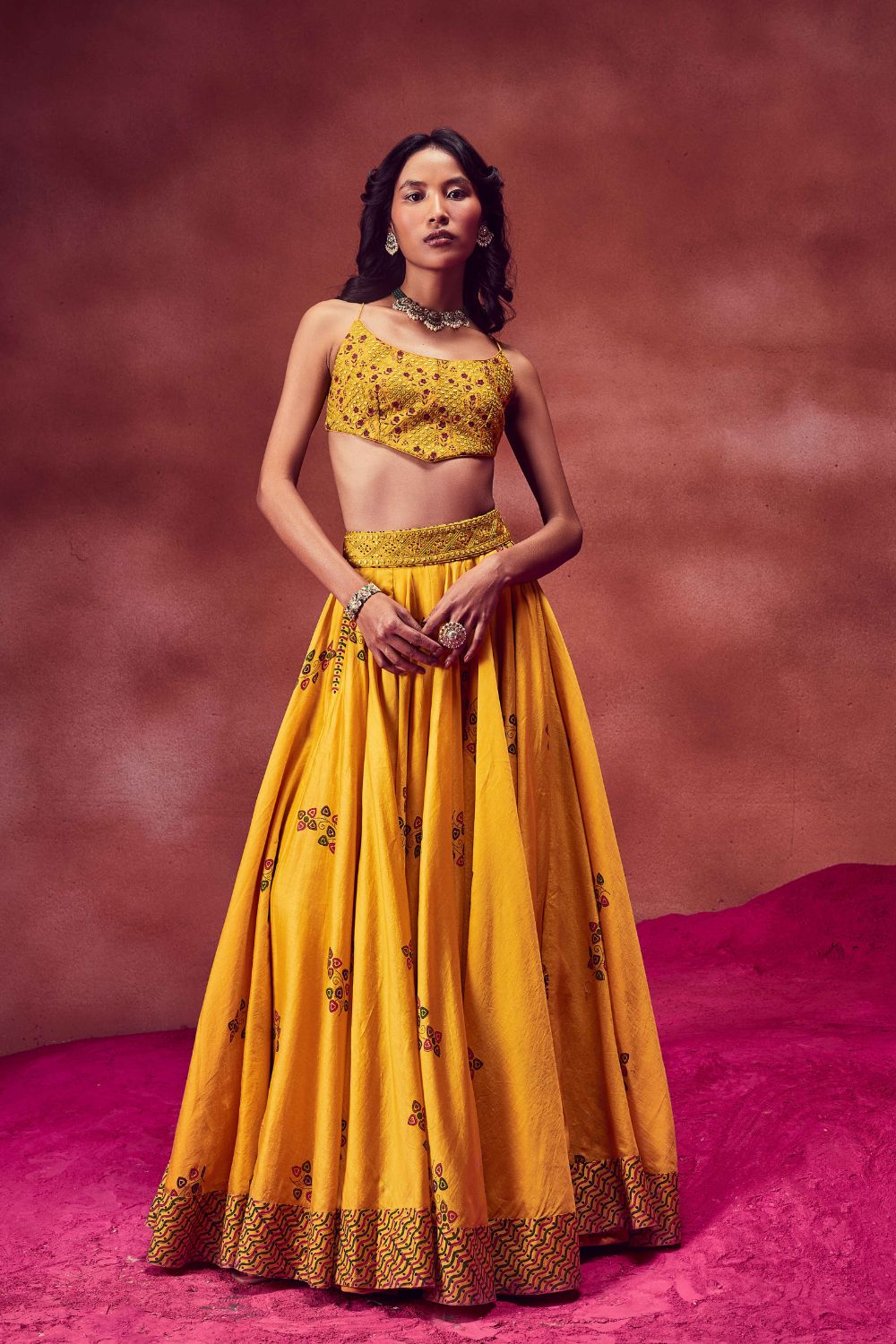 Buy Yellow Organza Embroidered Rose Motif V Neck Bridal Lehenga Set For  Women by Paulmi and Harsh Online at Aza Fashions.