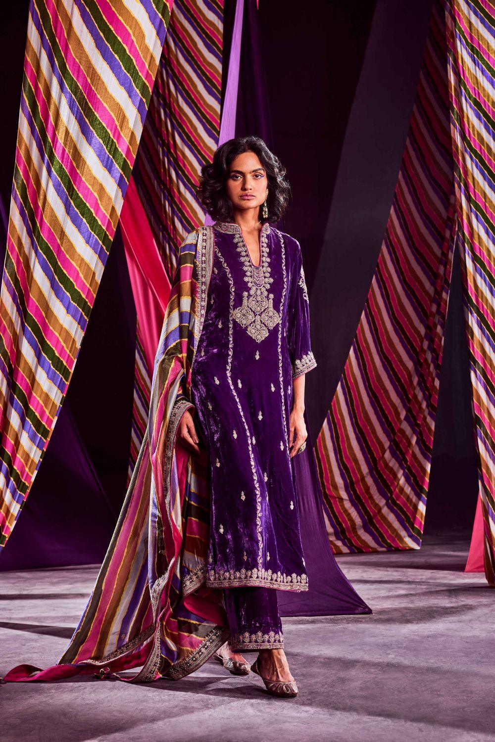 Velvet Kurta With Pants & Dupatta